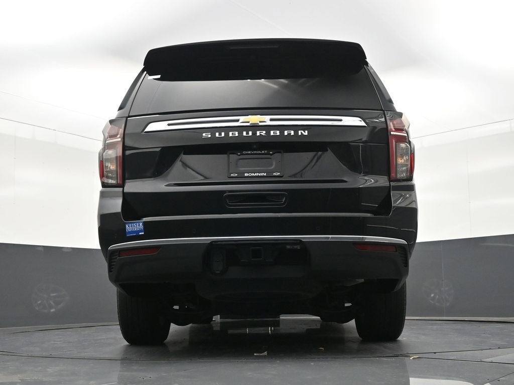 2023 Chevrolet Suburban LS
