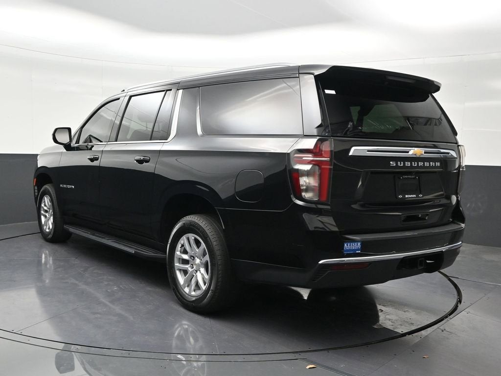 2023 Chevrolet Suburban LS