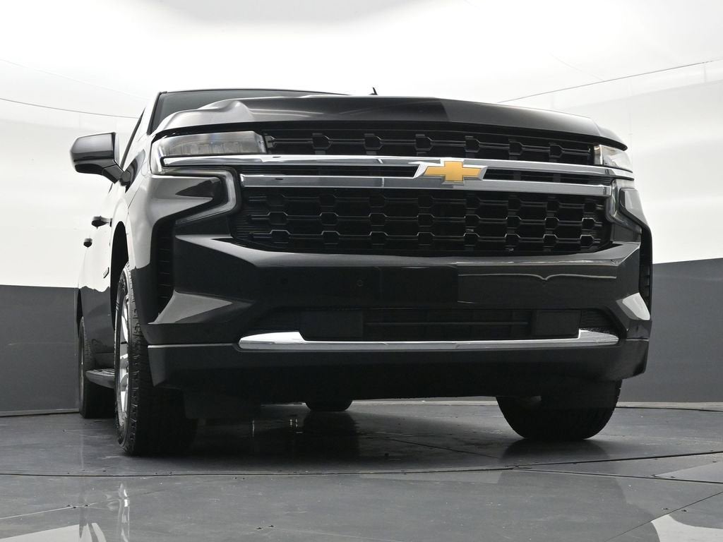 2023 Chevrolet Suburban LS