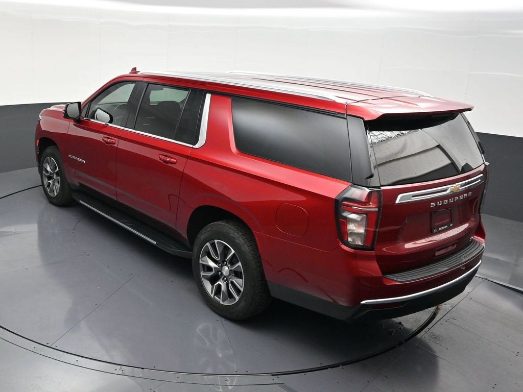 2022 Chevrolet Suburban LT