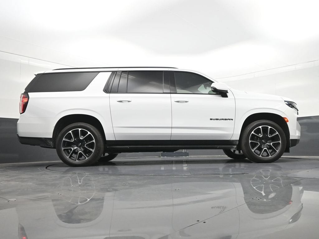 2024 Chevrolet Suburban RST