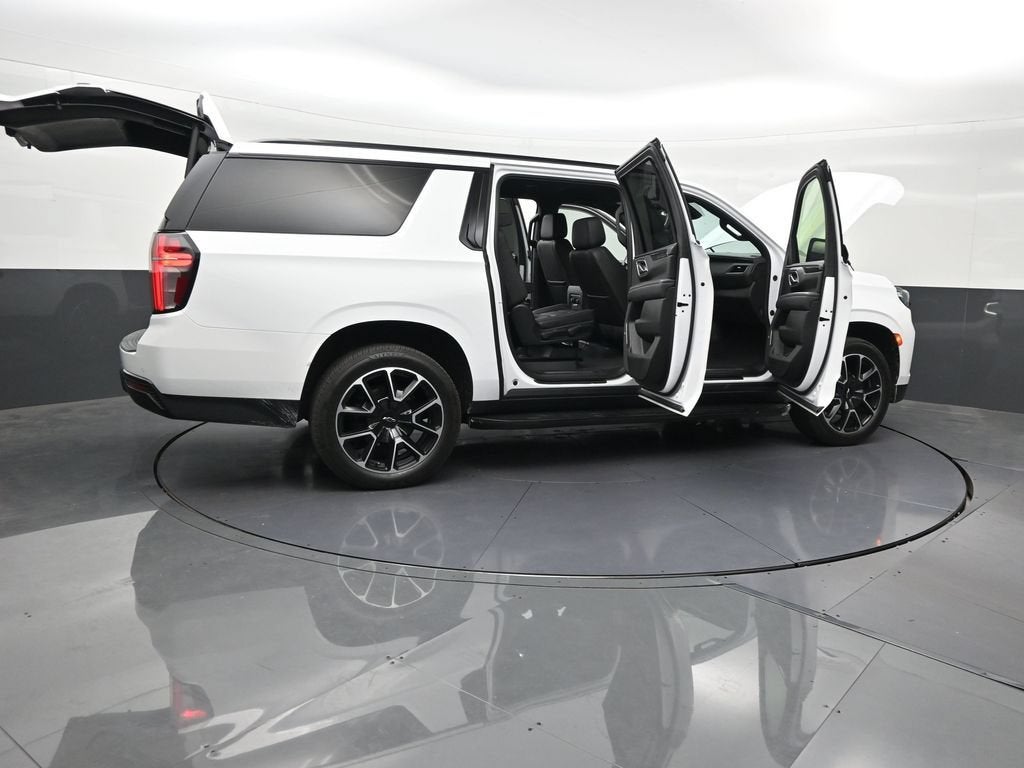 2024 Chevrolet Suburban RST