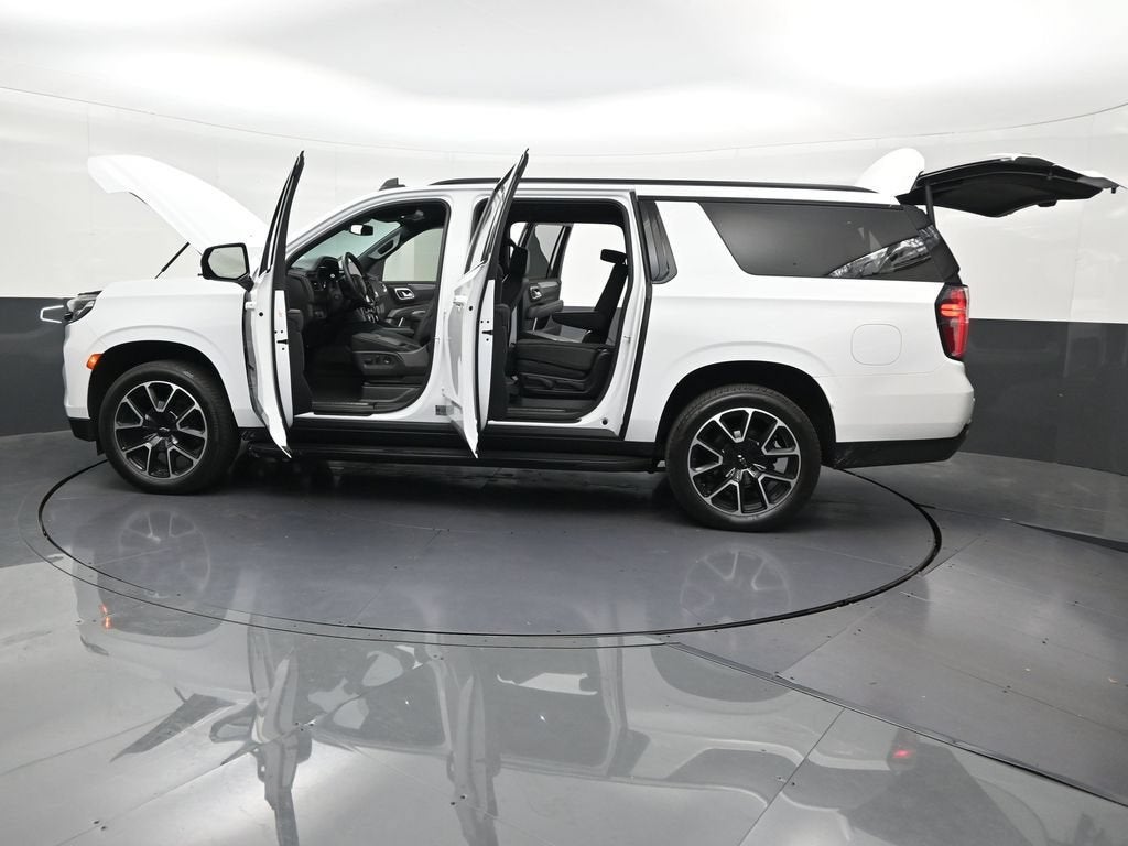 2024 Chevrolet Suburban RST