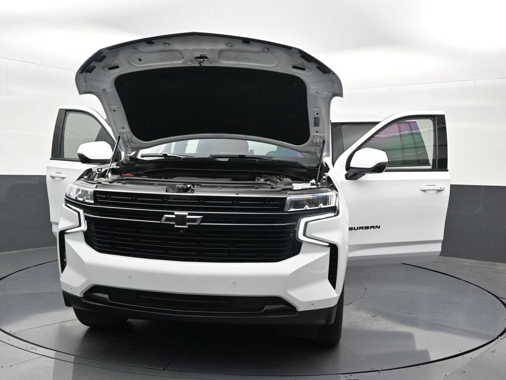 2024 Chevrolet Suburban RST