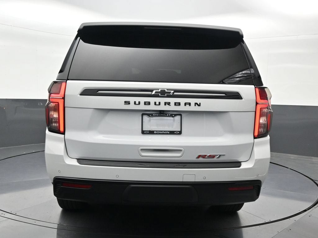 2024 Chevrolet Suburban RST