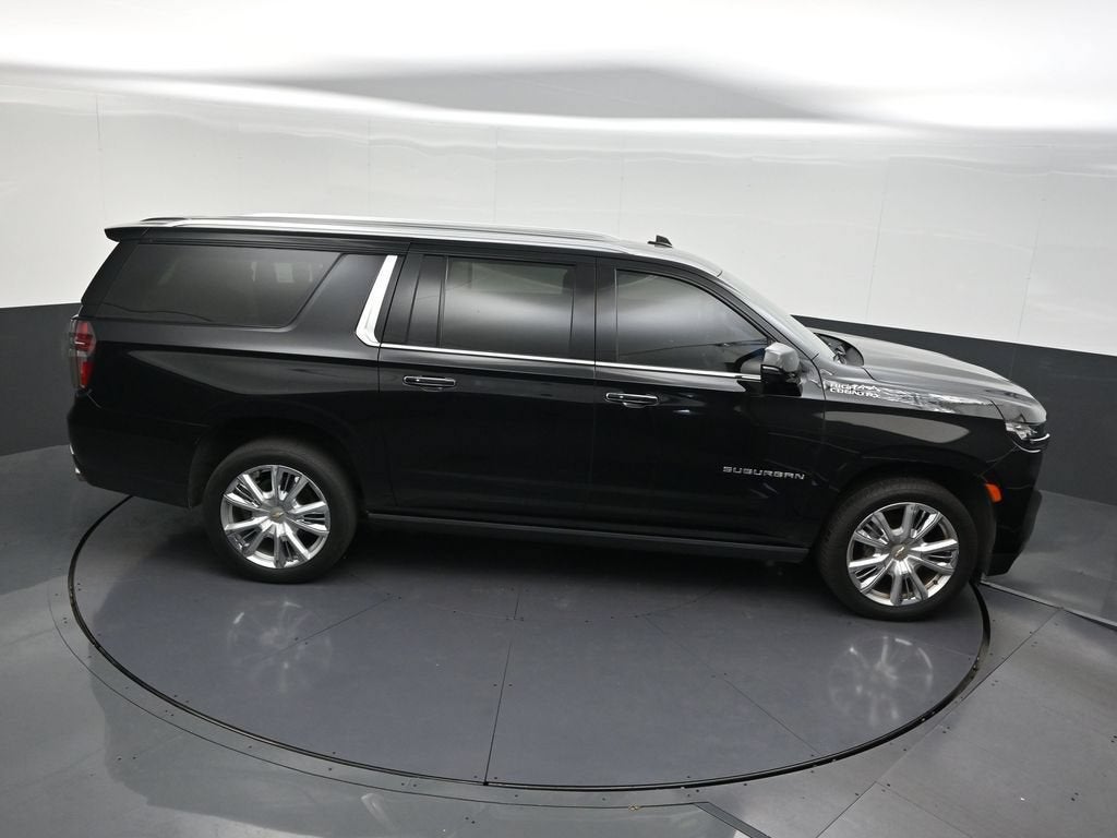2023 Chevrolet Suburban High Country