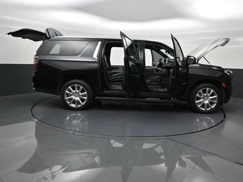 2023 Chevrolet Suburban High Country