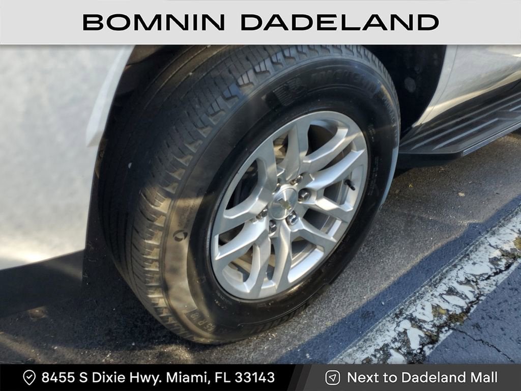 2023 Chevrolet Tahoe LS