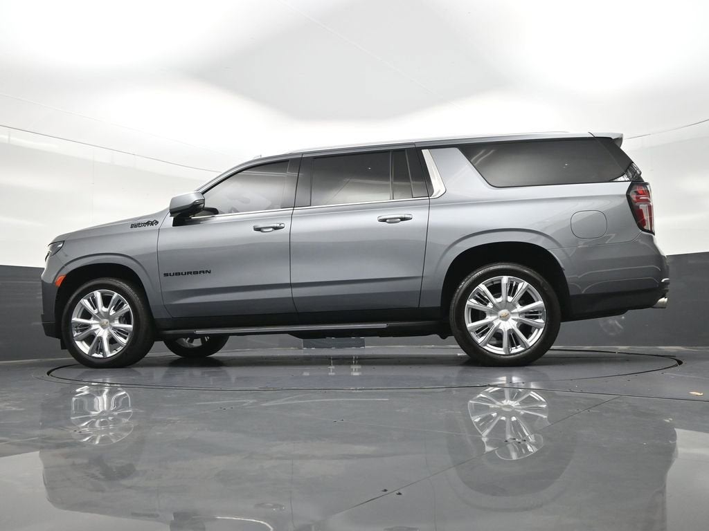 2021 Chevrolet Suburban High Country