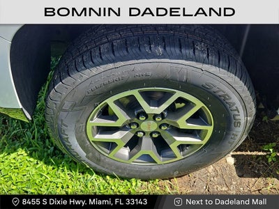 2021 GMC Canyon AT4 - Leather