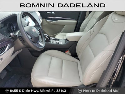 2022 Cadillac XT4 Luxury