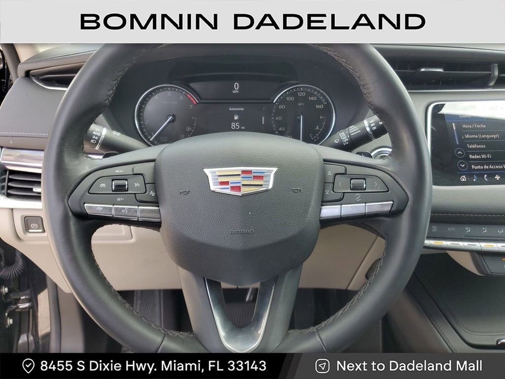 2022 Cadillac XT4 Luxury