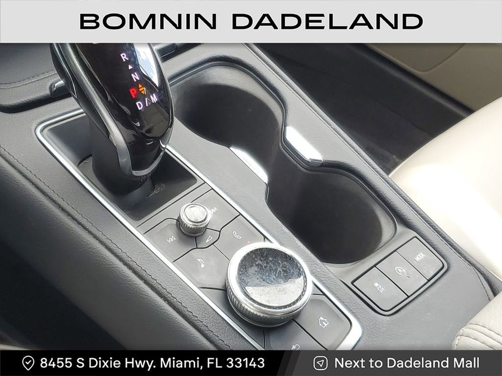 2022 Cadillac XT4 Luxury