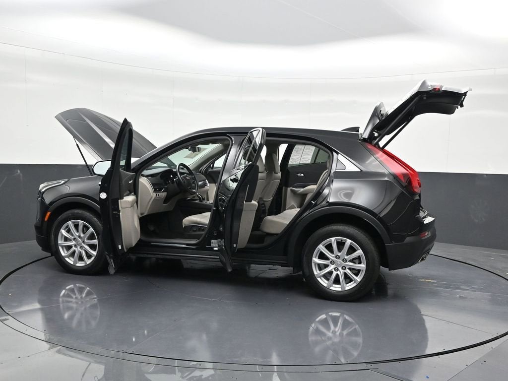 2022 Cadillac XT4 Luxury