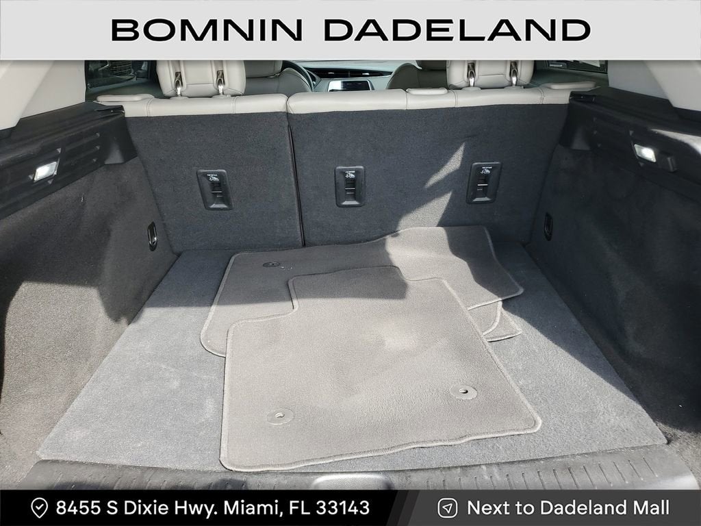 2022 Cadillac XT4 Luxury