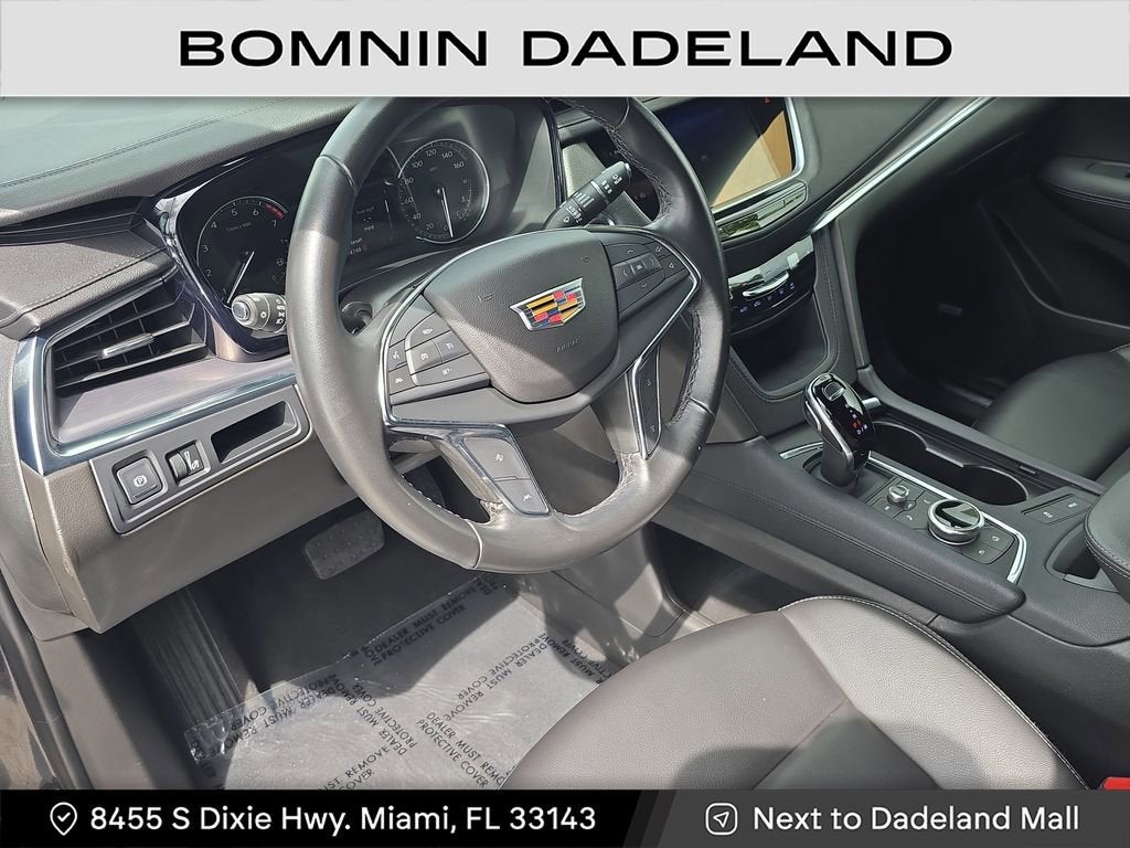 2022 Cadillac XT5 Luxury