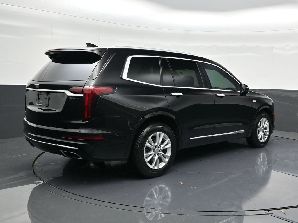 2021 Cadillac XT6 Luxury