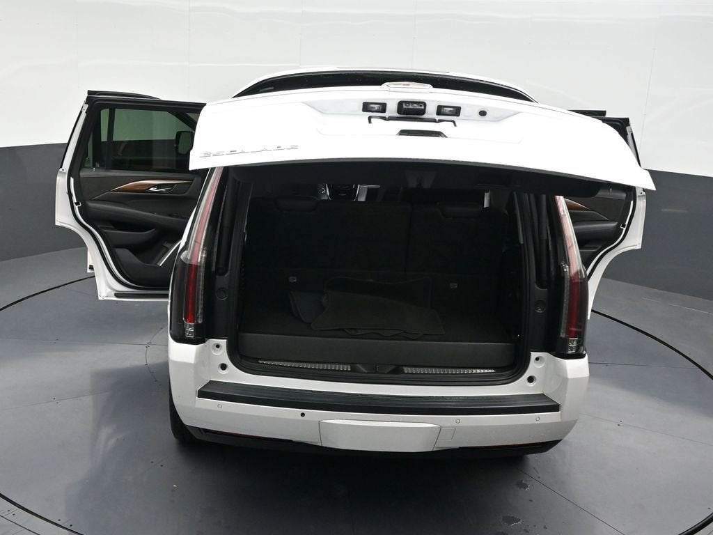 2019 Cadillac Escalade Luxury