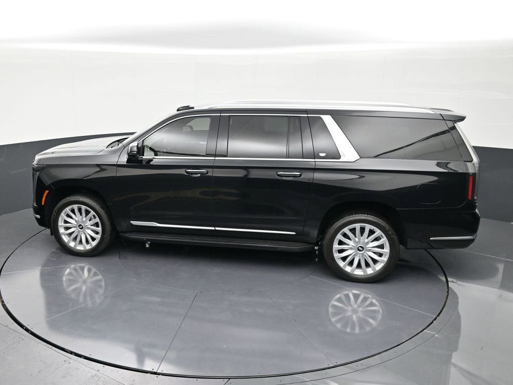 2025 Cadillac Escalade ESV Luxury