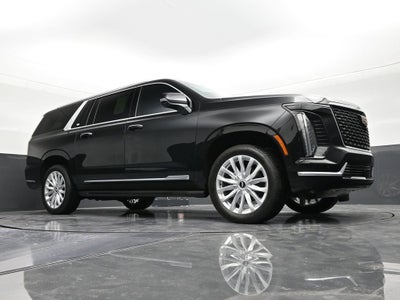 2025 Cadillac Escalade ESV Luxury