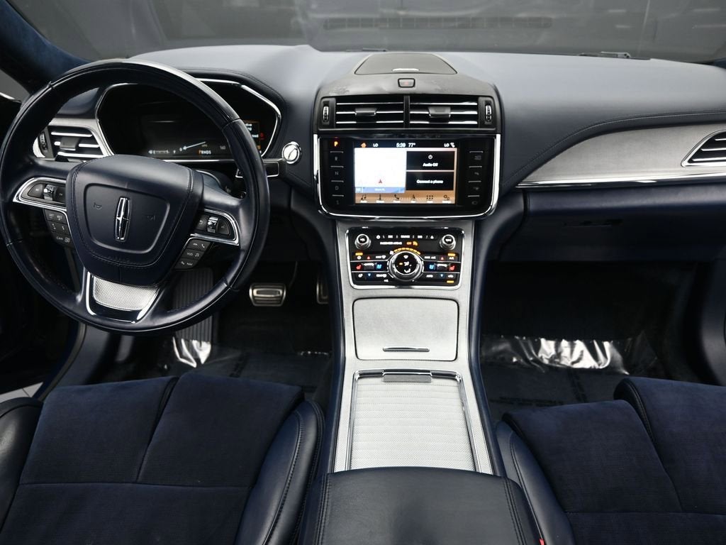 2017 Lincoln Continental Black Label