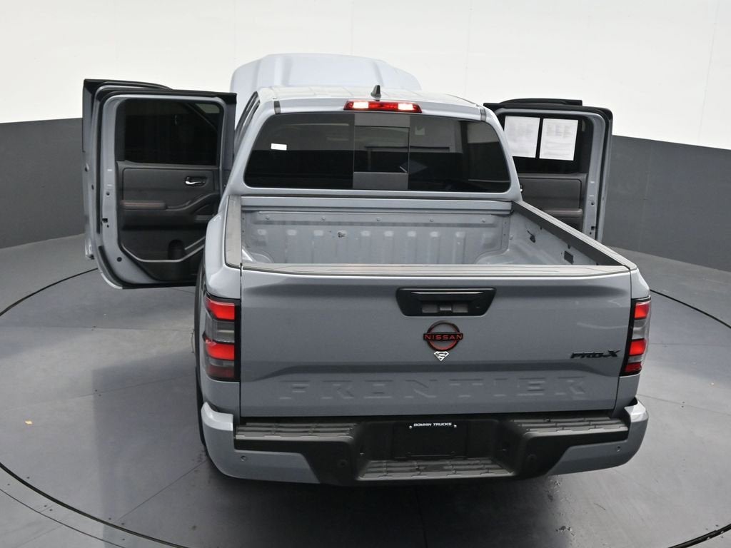 2024 Nissan Frontier Crew Cab PRO-X 4x2