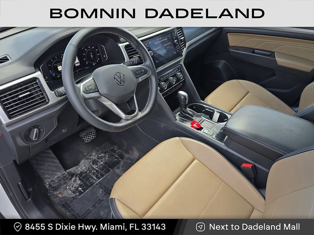 2022 Volkswagen Atlas Cross Sport 2.0T SE w/Technology