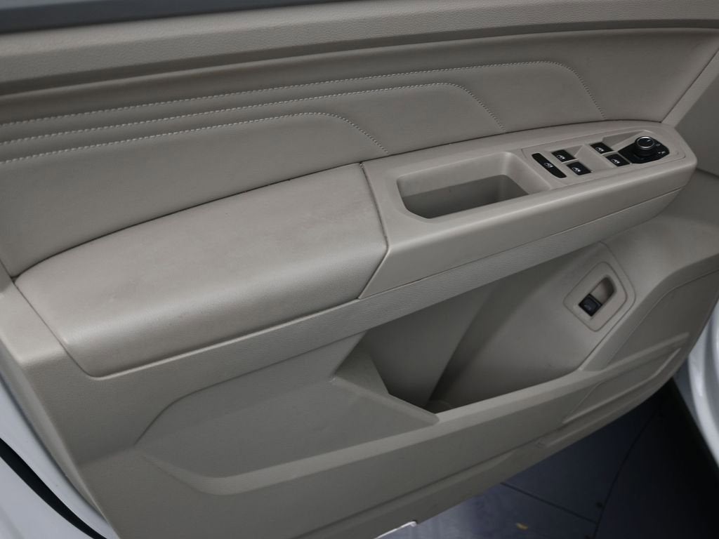 2023 Volkswagen Atlas 2.0T SE w/Technology