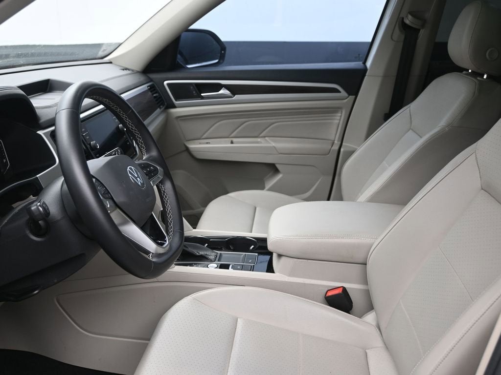 2023 Volkswagen Atlas 2.0T SE w/Technology
