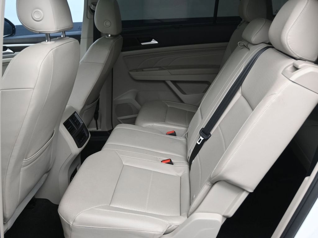 2023 Volkswagen Atlas 2.0T SE w/Technology