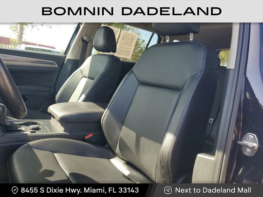 2021 Volkswagen Atlas 3.6L V6 SE w/Technology R-Line