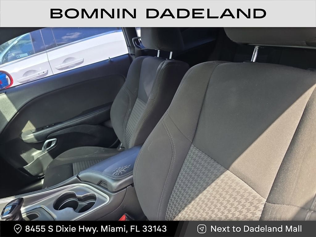 2020 Dodge Challenger SXT