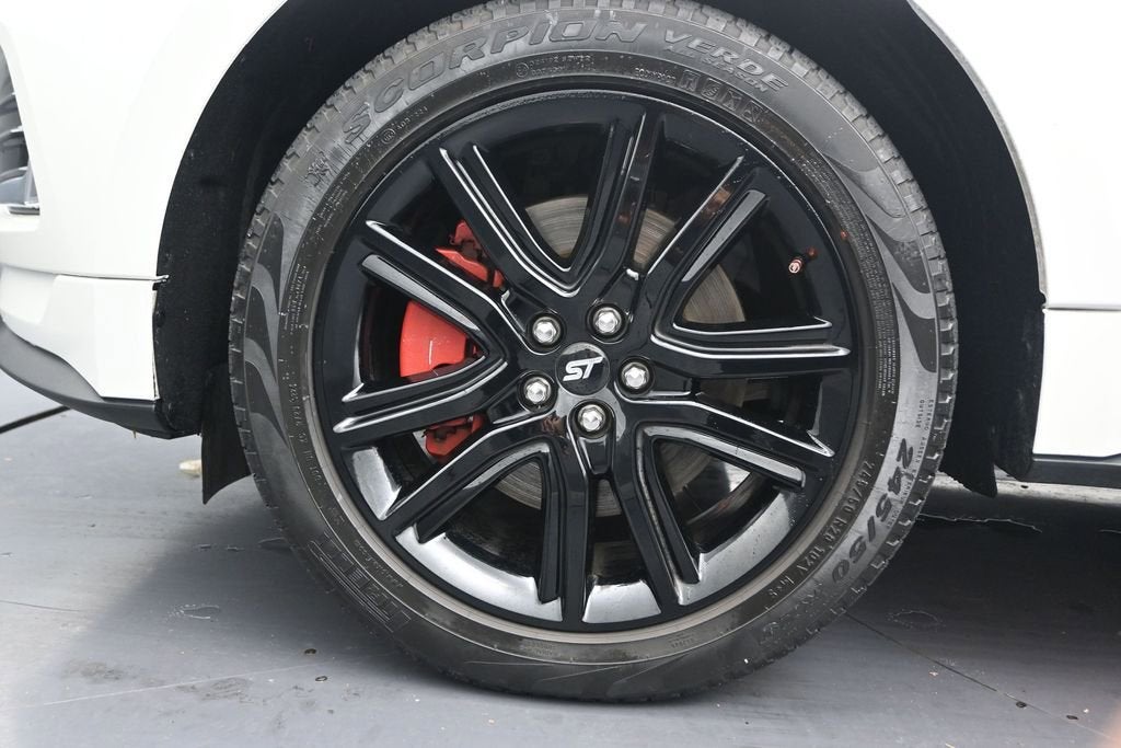 2024 Ford Edge ST-Line