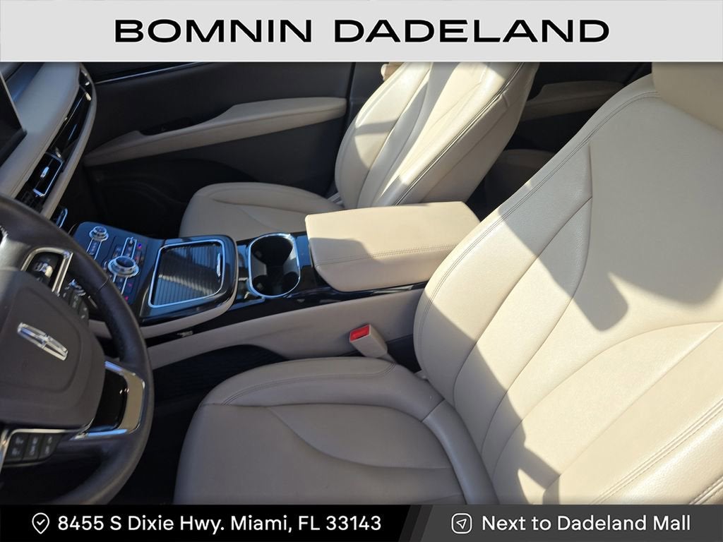 2023 Lincoln Nautilus Standard