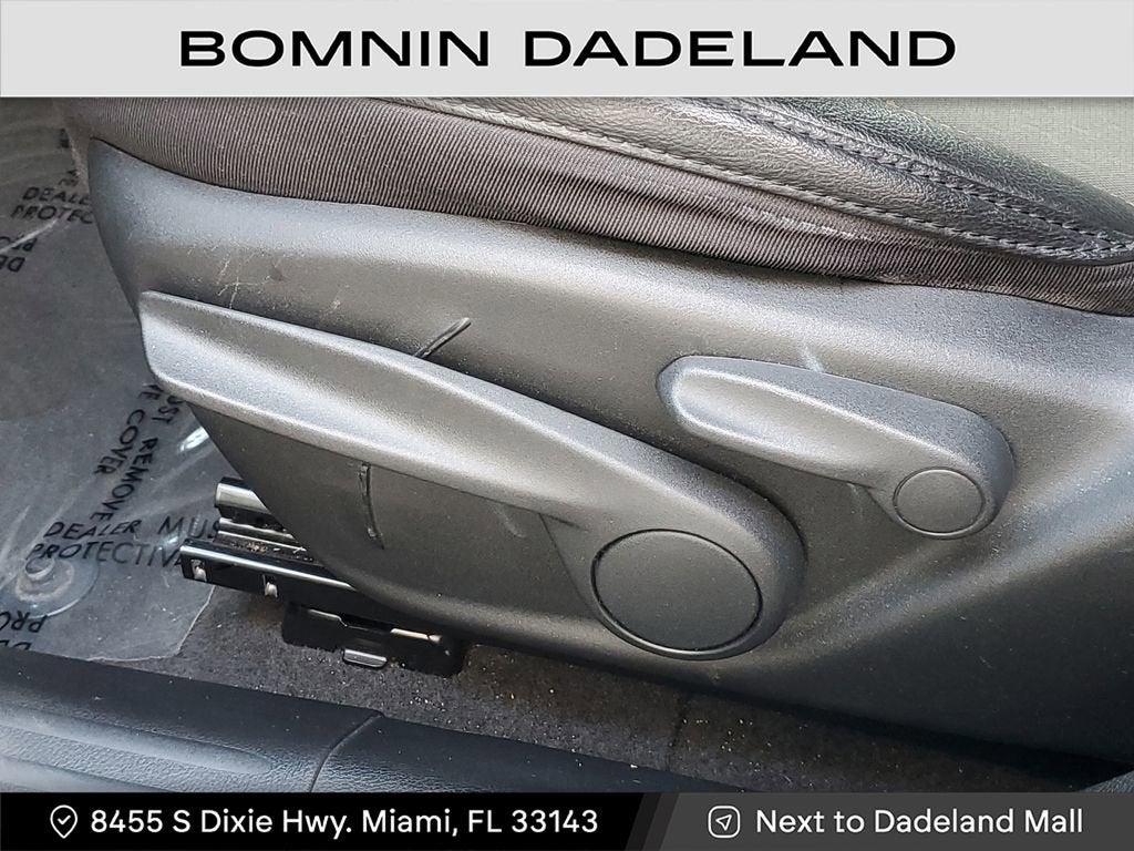 2020 Jeep Compass Latitude w/Sun/Safety Pkg