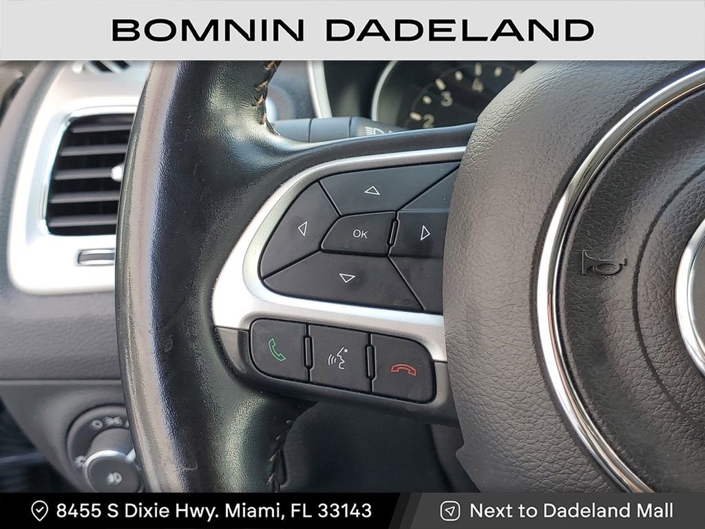 2020 Jeep Compass Latitude w/Sun/Safety Pkg