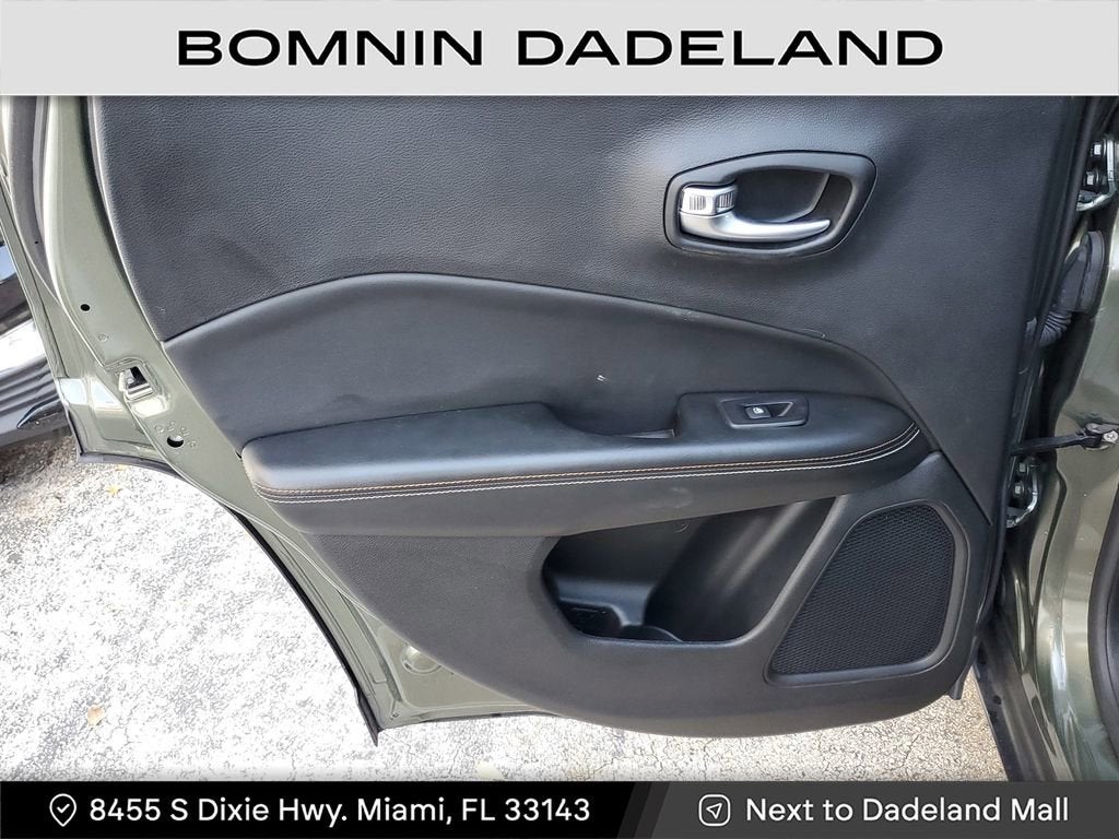 2020 Jeep Compass Latitude w/Sun/Safety Pkg