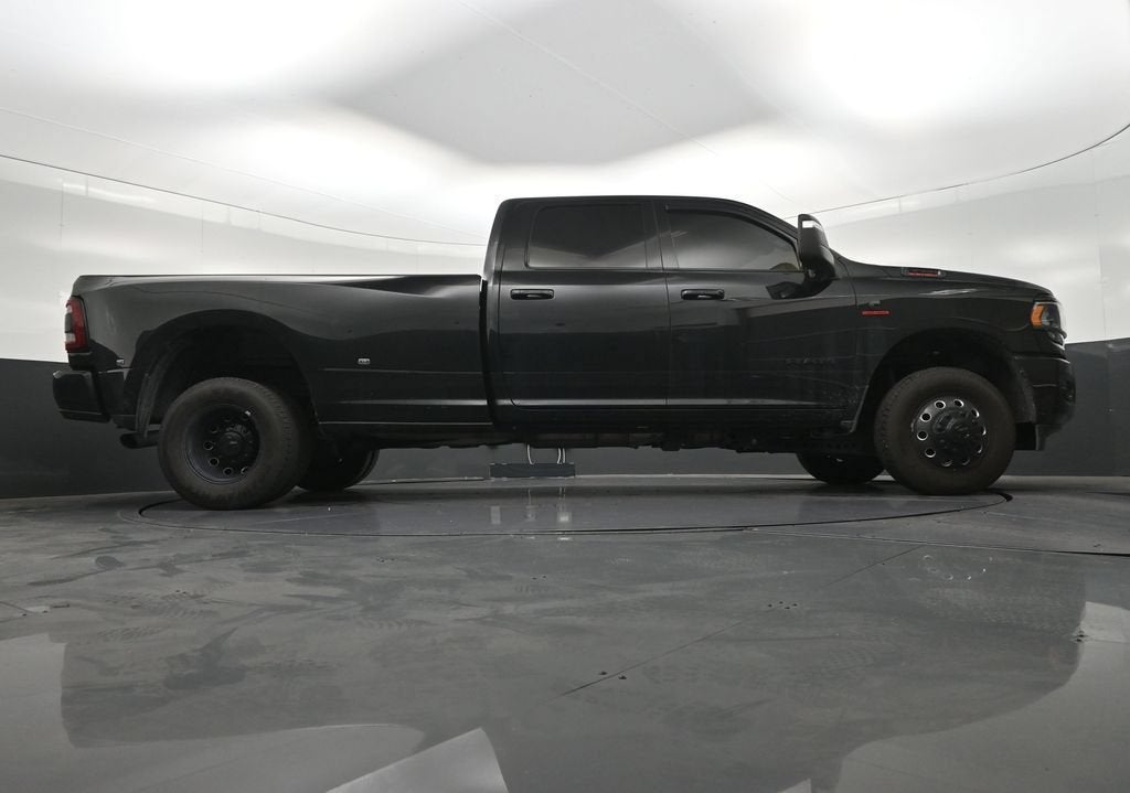 2024 RAM 3500 Big Horn Crew Cab 4x4 8' Box