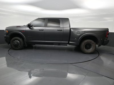 2022 RAM 3500 Laramie