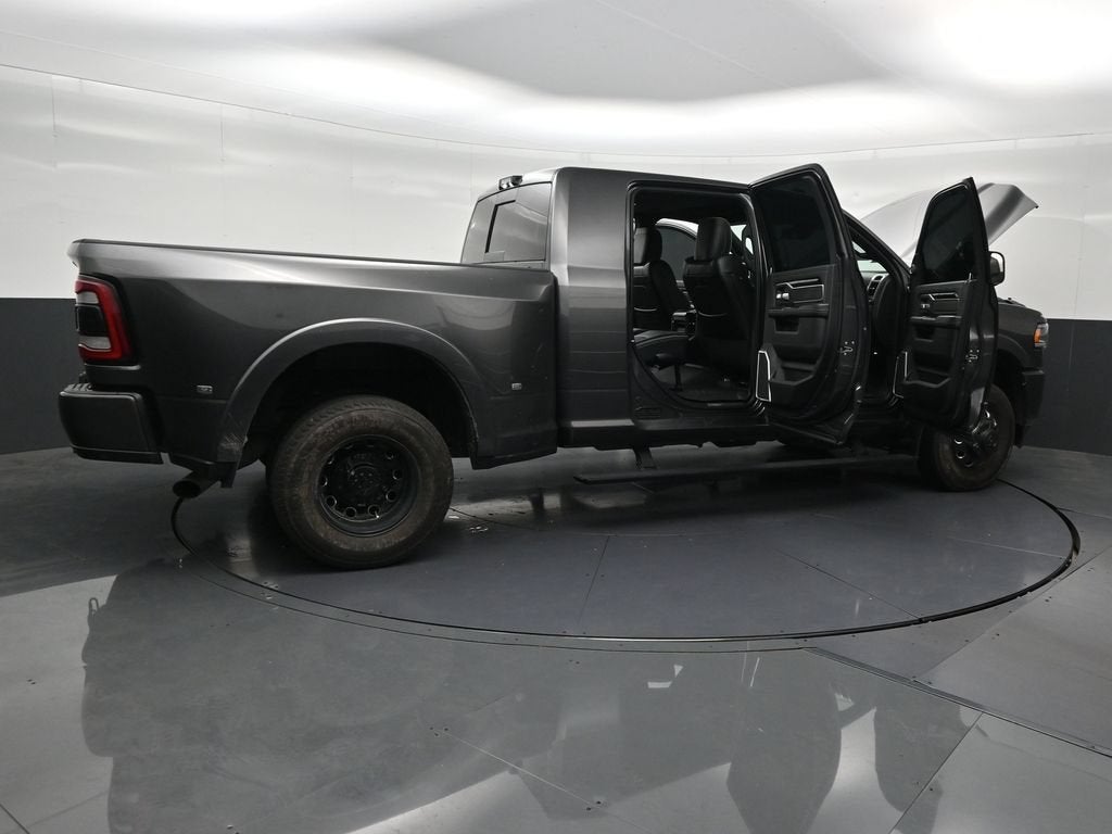 2022 RAM 3500 Laramie