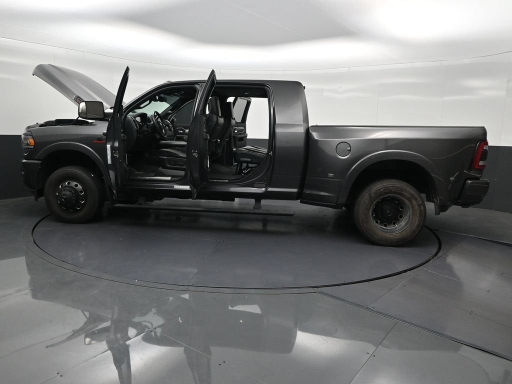 2022 RAM 3500 Laramie