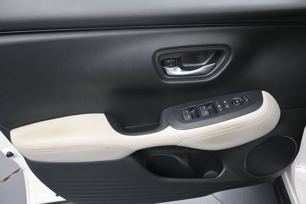 2025 Honda HR-V 2WD LX