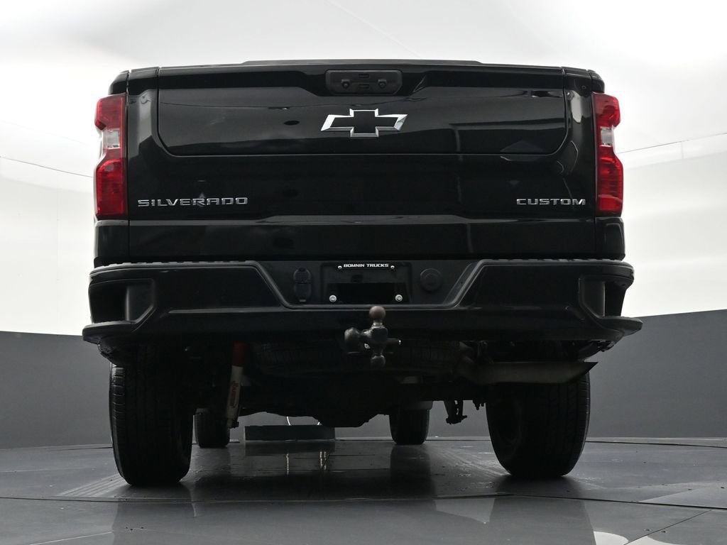 2022 Chevrolet Silverado 1500 Custom Trail Boss