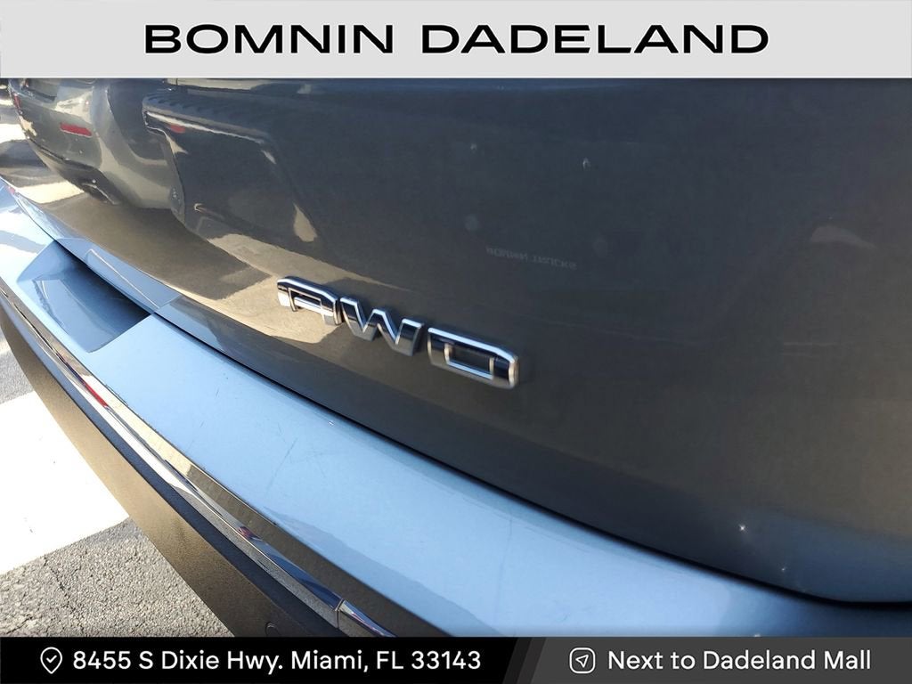 2024 GMC Terrain SLT