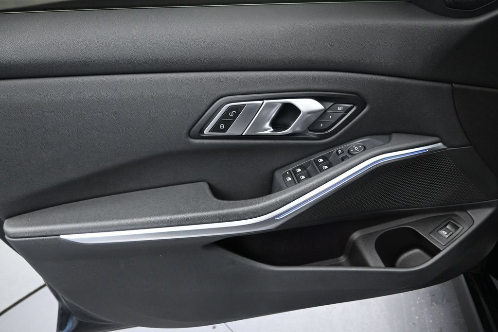 2021 BMW 3 Series 330i