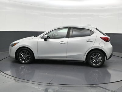 2020 Toyota Yaris LE