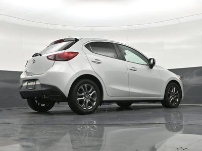 2020 Toyota Yaris LE