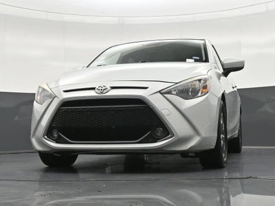 2020 Toyota Yaris LE