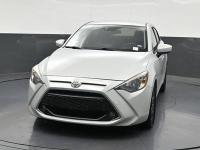 2020 Toyota Yaris LE