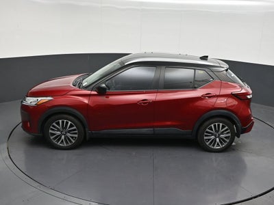 2022 Nissan Kicks SV